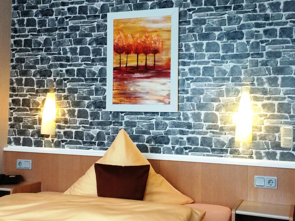 Hotel Stadt Hamburg Am Fluss Saarbrücken Pokój zdjęcie