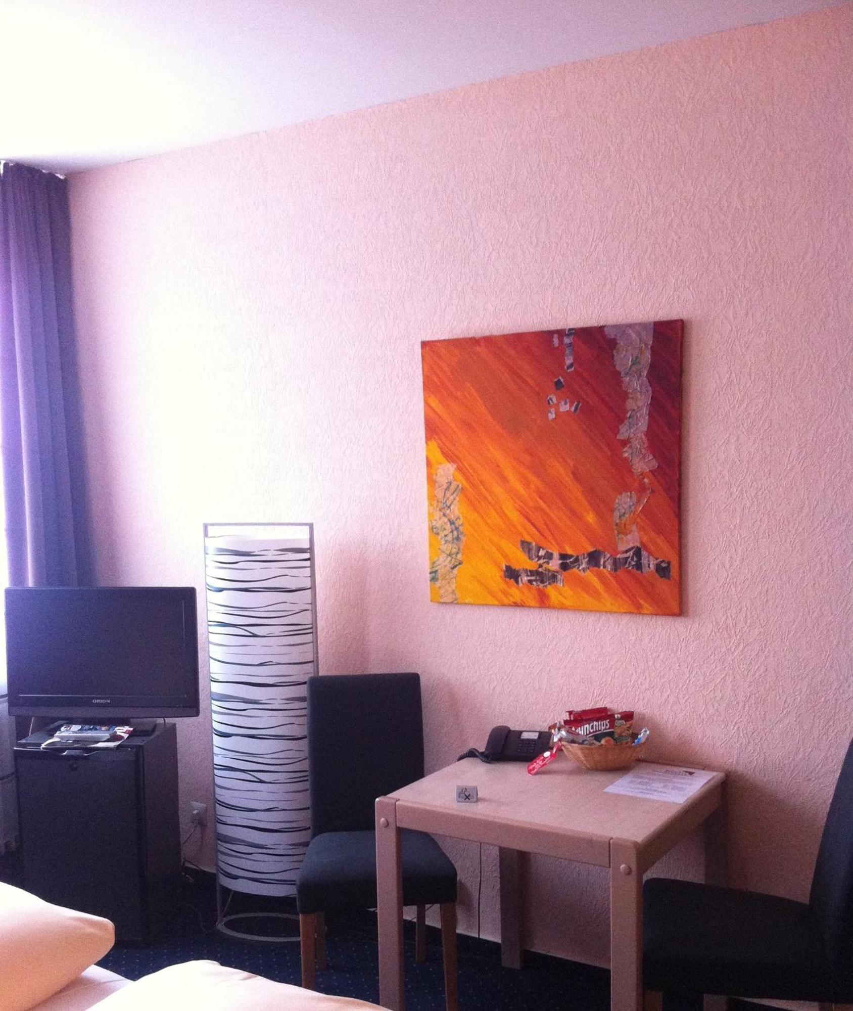 Hotel Stadt Hamburg Am Fluss Saarbrücken Zewnętrze zdjęcie