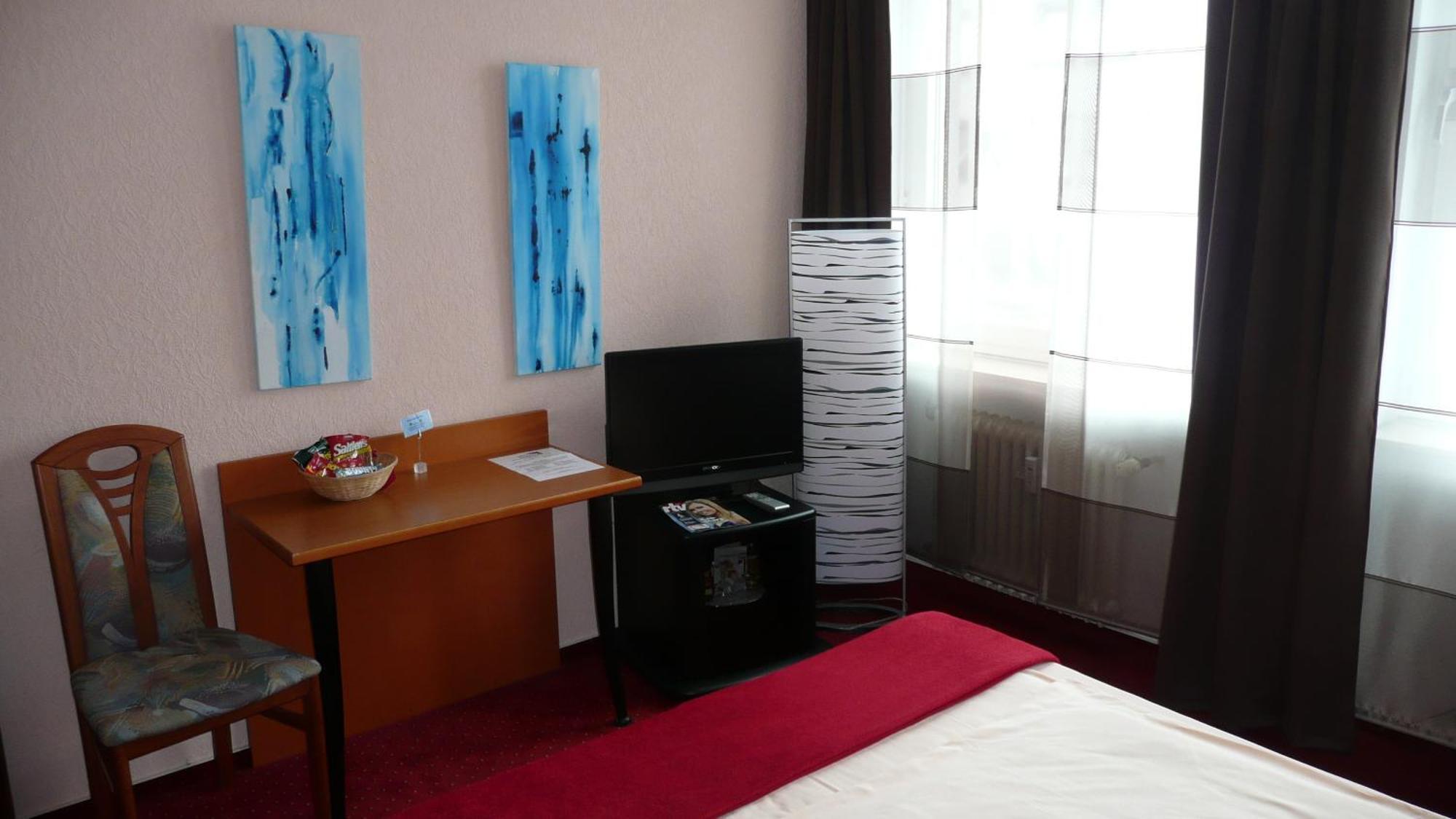 Hotel Stadt Hamburg Am Fluss Saarbrücken Pokój zdjęcie