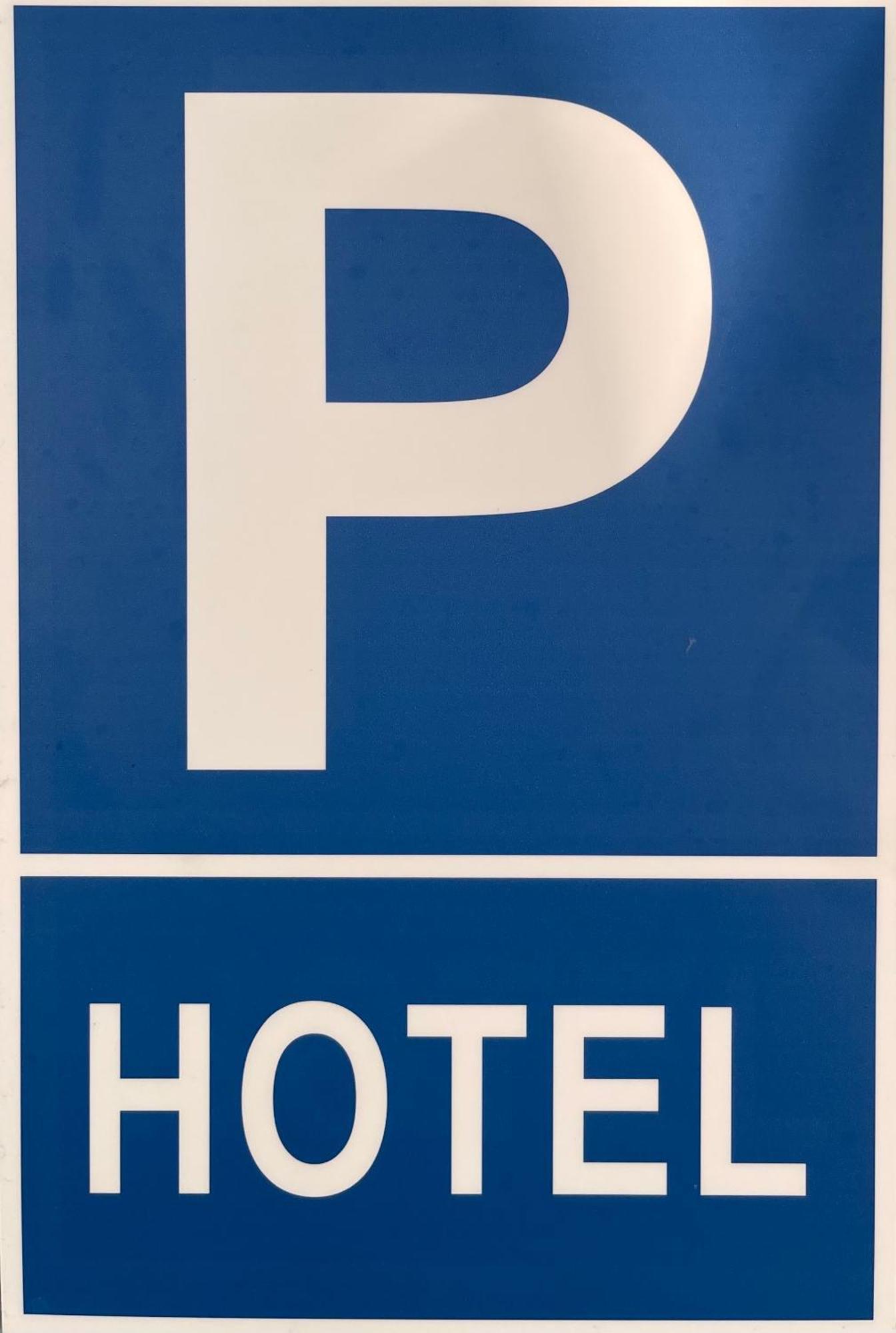 Hotel Stadt Hamburg Am Fluss Saarbrücken Zewnętrze zdjęcie
