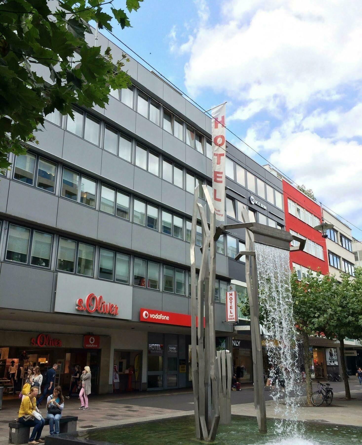 Hotel Stadt Hamburg Am Fluss Saarbrücken Zewnętrze zdjęcie